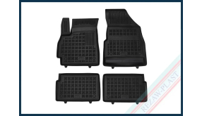 Omoda 5 2024-től hótálca